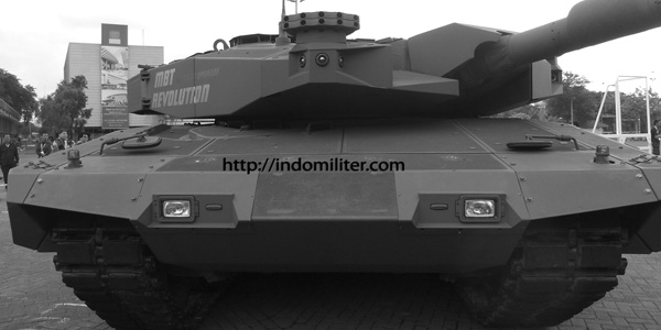 Rheinmetall L / 44 120mm: Leading weapon MBT Leopard 2A4 Revolution TNI AD